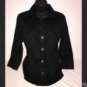 🍌Banana Republic black button down😍👚👖👠❤️